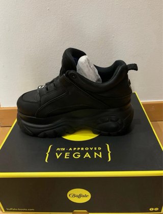 Bambas Buffalo Negras Talla 37