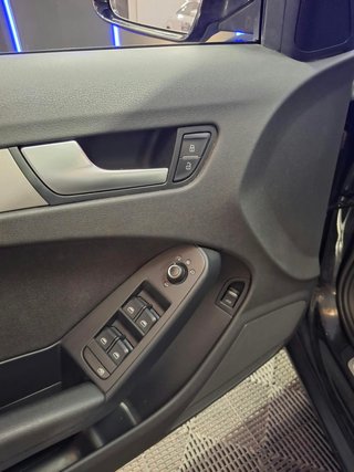 AUDI A4 B8 2.0 TDI 136cv