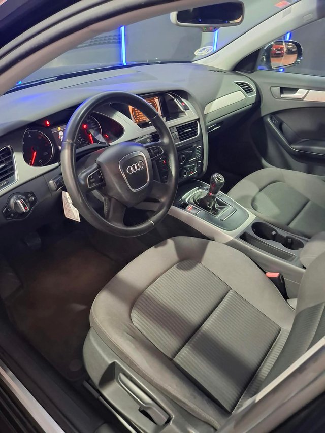 AUDI A4 B8 2.0 TDI 136cv