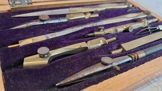 Estuche Compases y Tiralíneas Antiguo