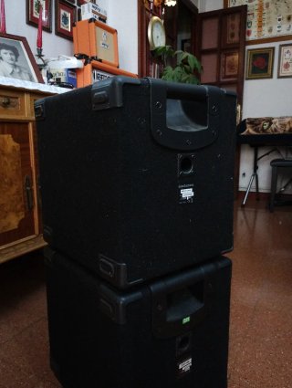 Pantalla Bajo Eden EX1108