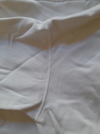 Sudadera blanca