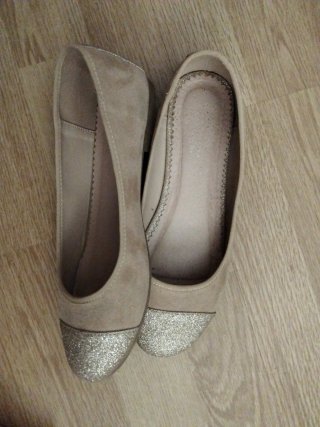 Manoletinas beige y doradas con glitter