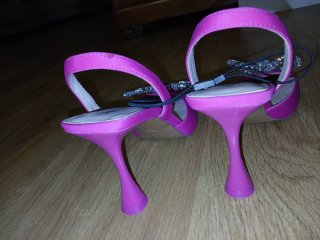 Zapatos tacón Zara 38 fucsia sin estrenar