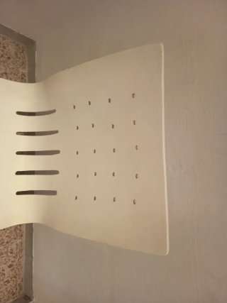 Silla de oficina blanca