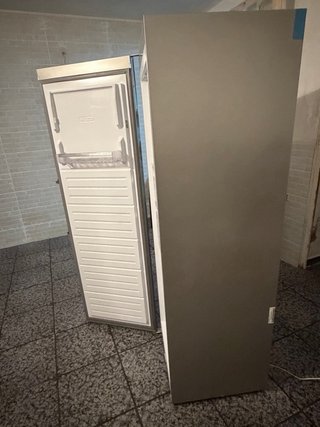 Congelador Vertical NEW POL NO FROST