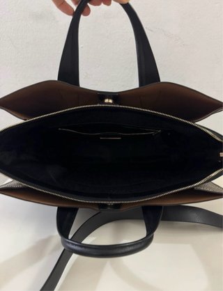 Borbonese borsa in pelle nera con logo dorato