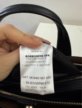 Borbonese borsa in pelle nera con logo dorato