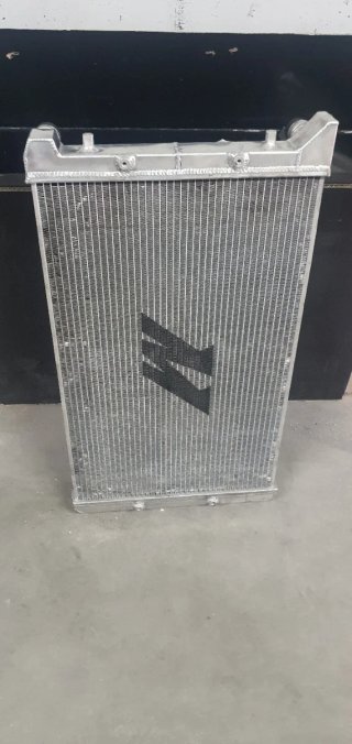 Radiador agua Mishimoto GLF99 1.8T 20V