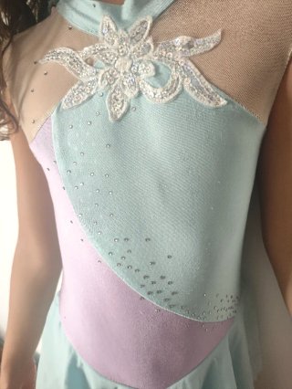 Maillot de niña morado y turquesa