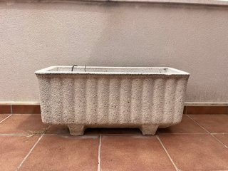 Jardinera de piedra (4 unidades)