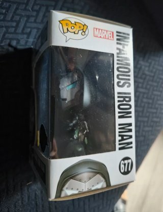 Funko Pop! Marvel 677 Infamous Iron Man Special Ed