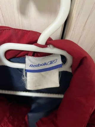 Chaqueta Reebok Roja