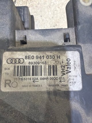 Faro Delantero Izq Audi A4 B6 2005 8E0941030H