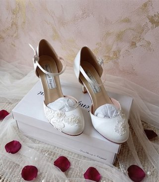 Zapatos Novia Marfil Talla 38 con Perlas y Encaje