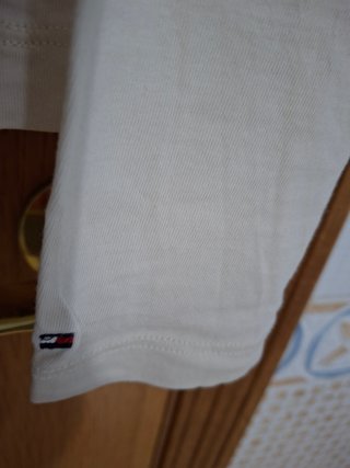 Camiseta mujer Tommy Hilfiger. Talla S. Manga larg