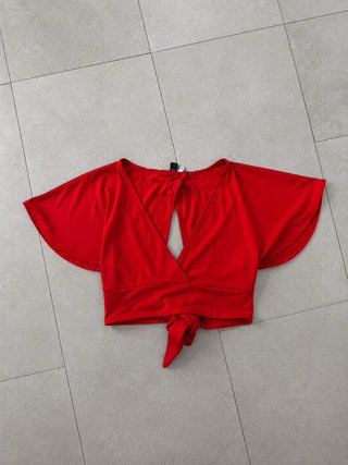 Top H&M Rojo Cruzado