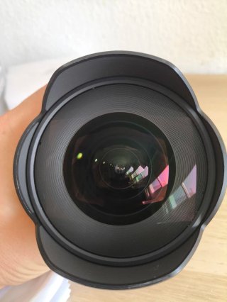 Objetivo Samyang AF 14mm F2.8 EF (Canon)