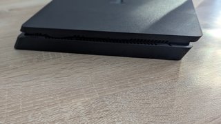 PS4 Slim 1TB + Mando DualShock 4 + Caja