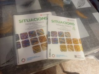 Cuaderno y libro geografía i història