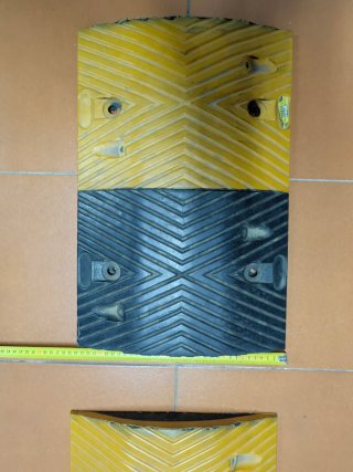 2 Badenes reductores de velocidad
