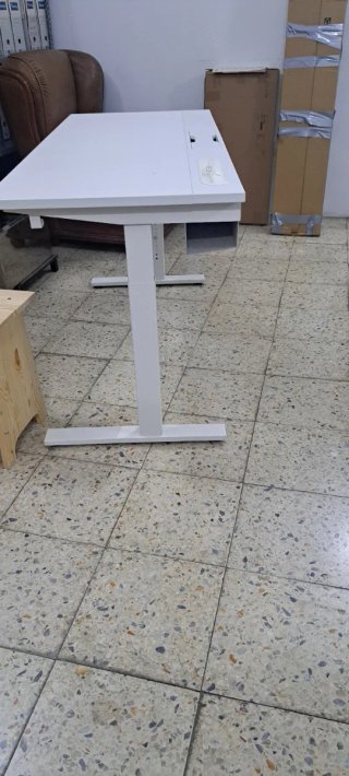 Escritorio elevable IKEA TROTTEN blanco