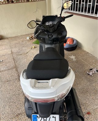 Kymco Xciting 500i ABS Maxi Scooter