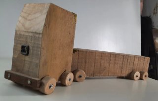 Camión de Juguete de Madera