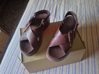 Sandalias Camper Piel granates