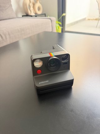 Cámara instantánea Polaroid Now Gen 3
