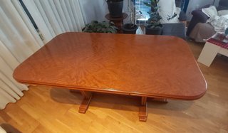 Mesa extensible salón + 4 sillas