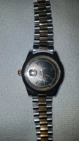 Reloj de pulsera de acero inoxidable