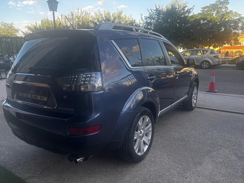 Mitsubishi Outlander 220 DI-D Kaiteki SST 2010, foto 9