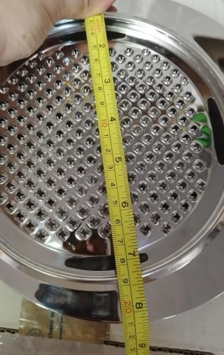 Grattugia tonda AMC con coperchio