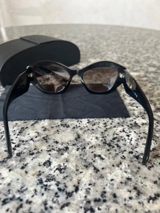 Gafas de sol Prada PR 07YS mujer – Como Nuevas