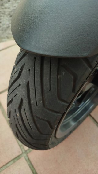 Yamaha XMAX 300 Scooter Maxi