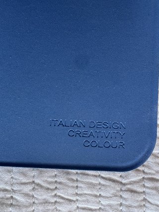 Funda azul Tucano Up Plus para iPad Air 10.9"