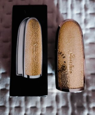Carcasa Guerlain labial Rouge G.  Edición limitada