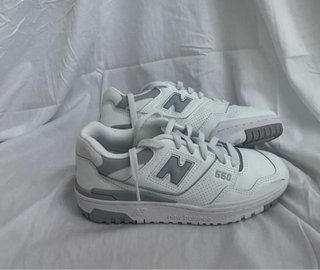 New Balance 550 Blancas y Grises