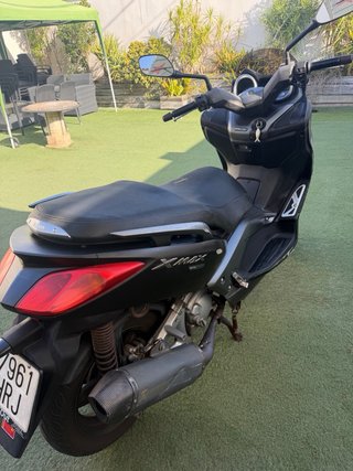 Yamaha X Max 250 Edición Especial Momo Design