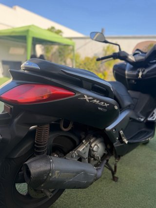 Yamaha X Max 250 Edición Especial Momo Design