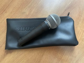 Micrófono Shure SM58 Negro + Cable XLR