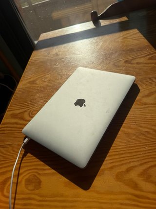 MacBook Pro A2338 Plata