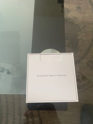AirPods 4