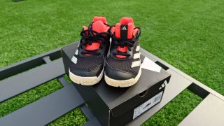 Adidas Courtflash K Zapatillas Negras y Rojas