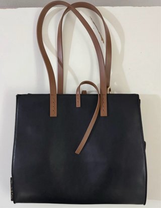 Borsa Manila Grace nera con manici marroni