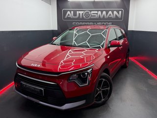 Kia Niro 1.6 GDi HEV 104kW (141CV) Concept