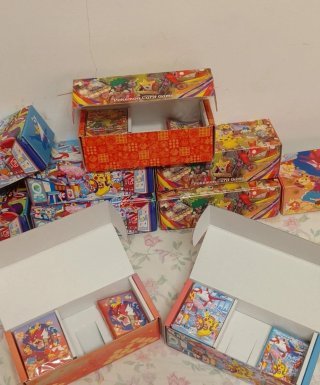 Lotto 10 Scatole Pokémon Center Giapponesi