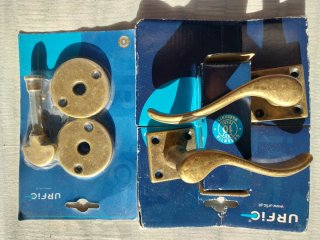Manillas bronce antiguo con muletilla