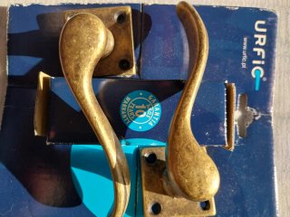 Manillas bronce antiguo con muletilla